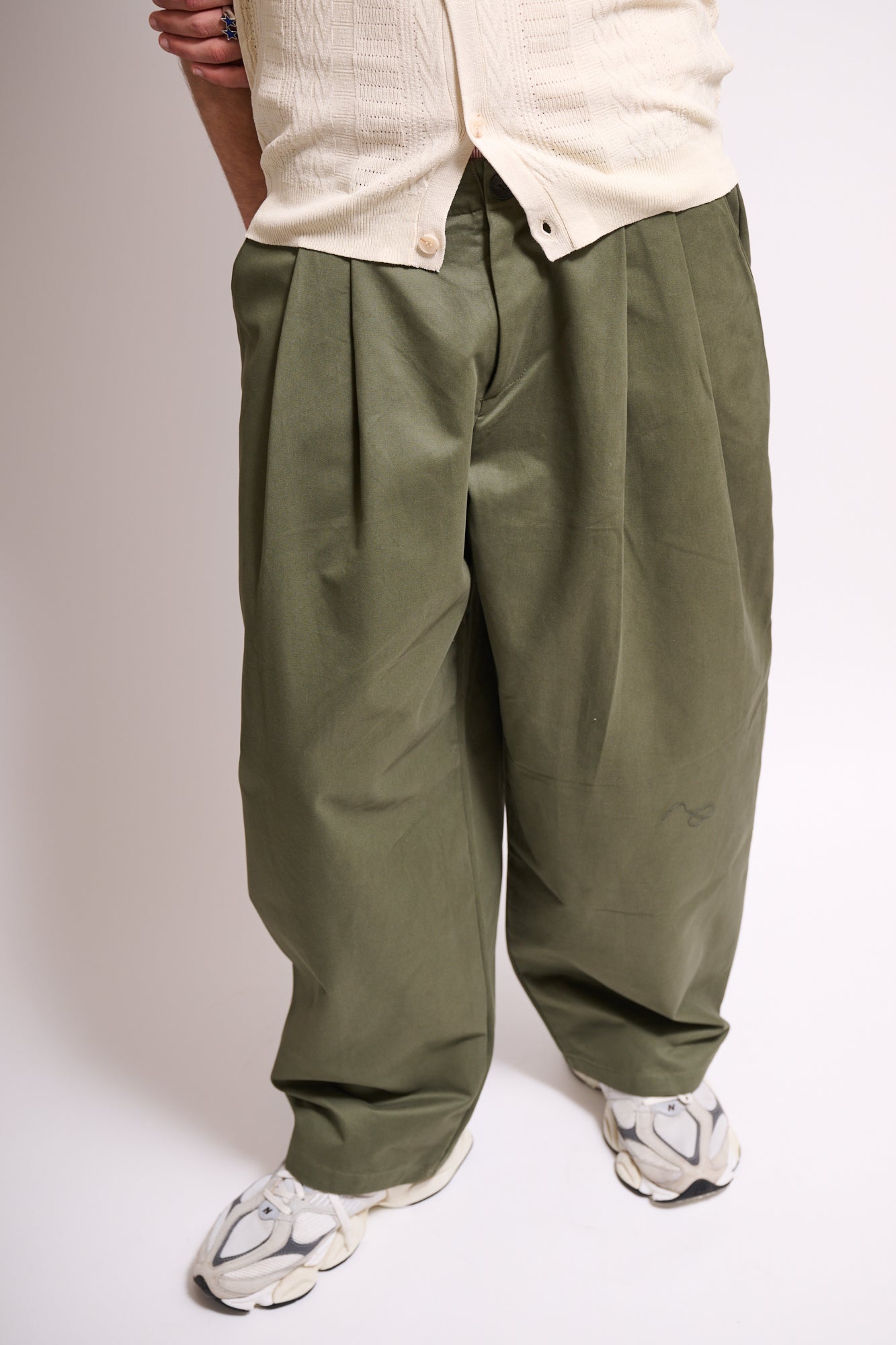 BRAIN Pantalone Balloon Fit Cotone Verde Militare