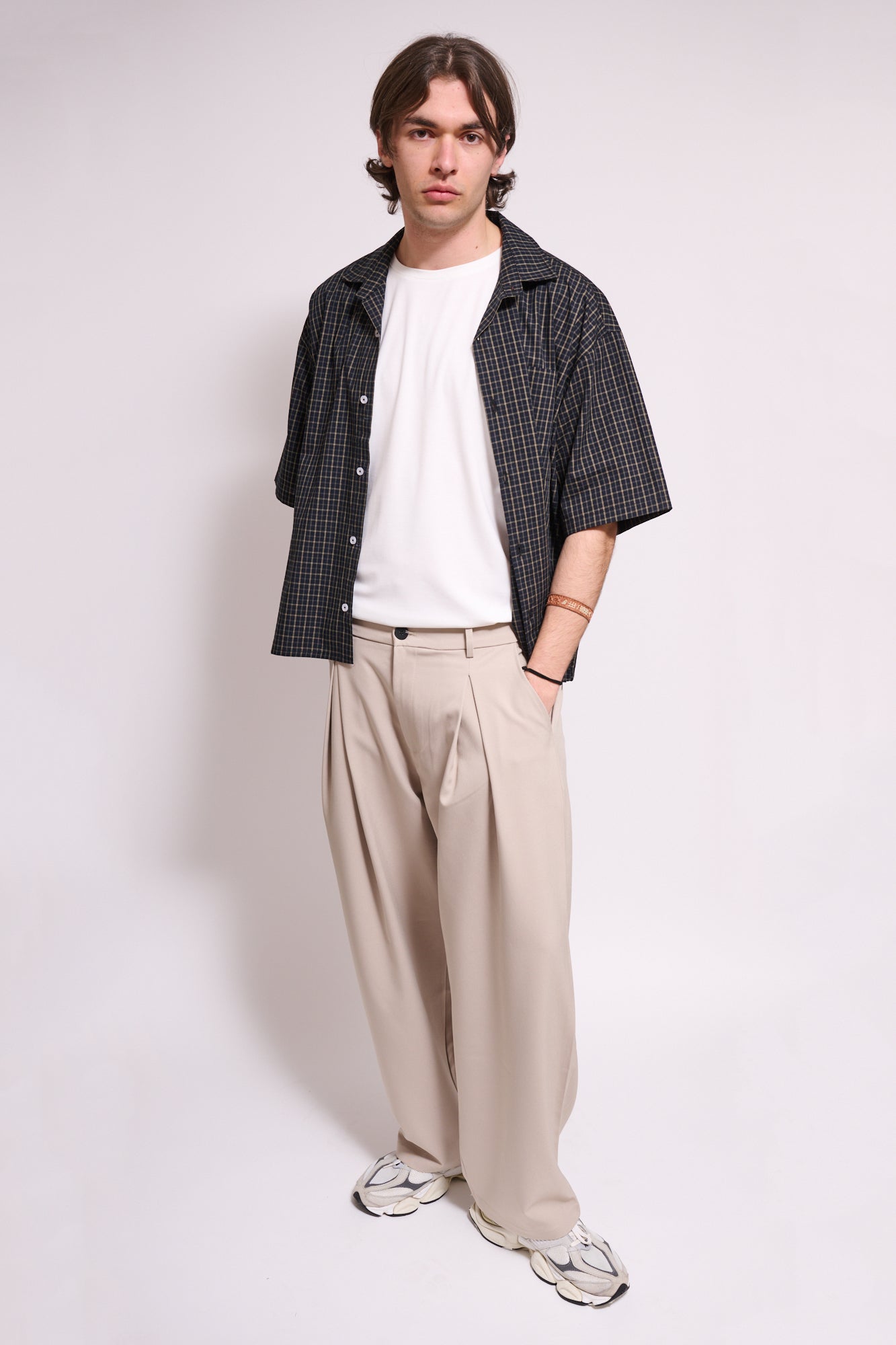 BRAIN Pantalone Baggy Fit Con Pince Tailored Beige