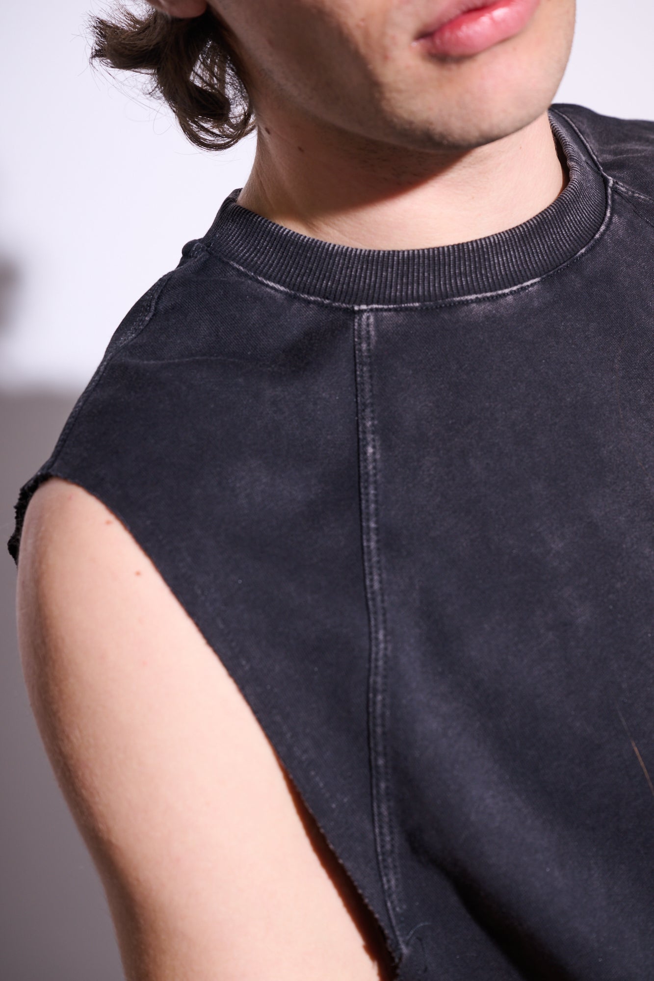 BRAIN Smanicato Taglio Vivo Nero Stone Wash